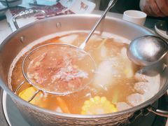 -左庭右院鲜牛肉火锅(浦江欢乐颂店)