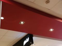 -麦当劳(汉口火车站候车室店)