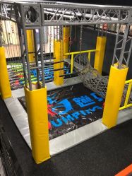 -蹦贝运动中心·蹦床·攀岩·闯关(龙岗店)