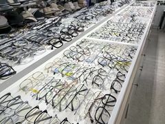 -盛世明眼镜(西单明珠商场店)