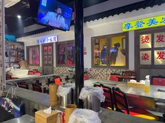 -马路牙子烧烤音乐酒馆(望京店)