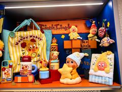 -泡泡玛特POPMART(蓝色港湾店)
