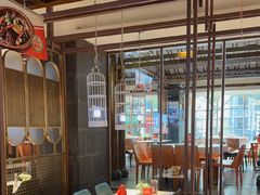 -阿瓦山寨·湘菜现炒·剁椒鱼头王(咸阳总店)
