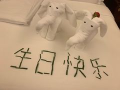 -深圳富苑皇冠假日套房酒店