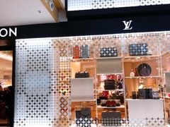 -LV路易威登(德基广场店)