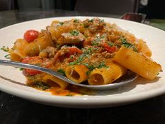 -LESCEDARS Brasserie Bistro香柏树