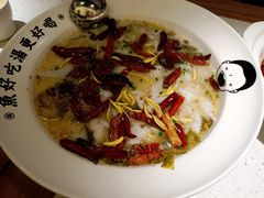 招牌老坛酸菜鱼-江渔儿酸菜鱼·拔草餐厅(虎门君乐汇店)