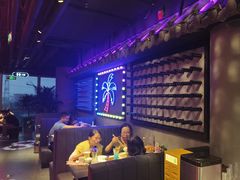 -粉墨特色菜·烧烤音乐酒馆