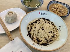 -朱洪元苏式面馆(绿宝广场店)