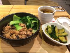 -72街红烧排骨饭(海珠丽影广场店)