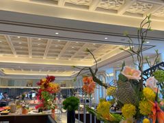 -南郊宾馆·风味自助餐厅·山东十六地市特色菜