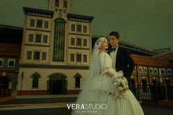 -至臻微拉婚纱摄影