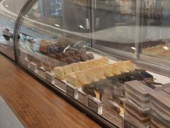面包甜点陈列柜-Ninethirty by Awfully Chocolate(天环广场店)
