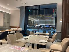 大堂-必胜客(银盆路店)
