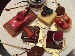 -咖啡苑自助餐厅·中国大饭店