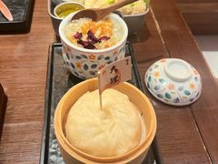 -银米·云南传统过桥米线(双廊黑金冠店)