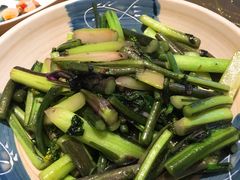 -洞庭土菜小炒馆(易发广场店)