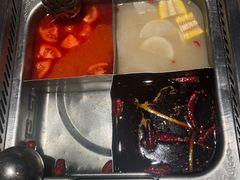 -海底捞火锅(银泰中心店)