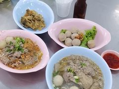 -榮泰米粉湯(Left Shop)