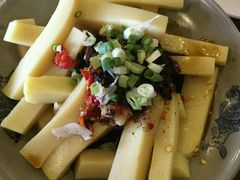 -老鼎万春卤菜(鹭湖宫8区店)