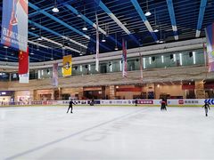 -冠军冰场(环球中心店)