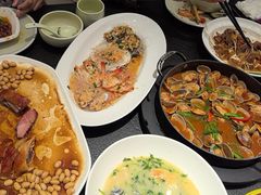 -蝴蝶里·粤菜·点心(滨江龙湖店)