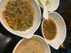 -潮汕三宝鲜牛肉火锅