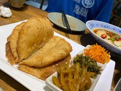 -三姐妹餐厅(曲江店)