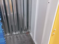 -安东易迷你自助仓储寄存仓库(顾戴路店)