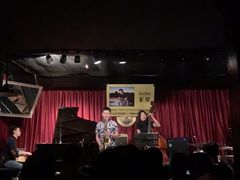 -东岸Cafe 爵士俱乐部