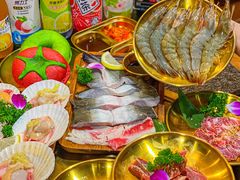 -何发发和牛烧肉·鳗鱼榴莲放题自助(乐峰广场店)