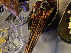 油泼裸奔虾-INNS BAR 音乐酒吧餐厅