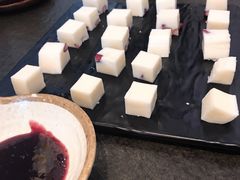 酸奶糕-诺敏塔拉奶茶-布里亚特包子-手把肉(锦都会店)