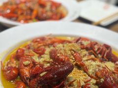 -叶派龙虾•招牌香辣蟹·海鲜(中海国际店)