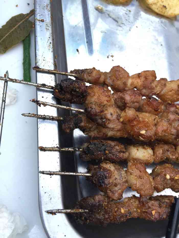 彪子烧烤(良乡店)-"味道相当的好,绝对北京特色,环境也很好,.