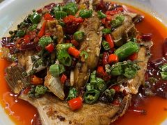 干烧耗儿鱼-洪霞餐馆