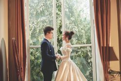 -太郎花子婚纱摄影艺术中心