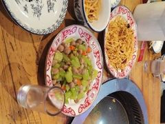 -鱼窝棚柴火铁锅炖(富山屯店)