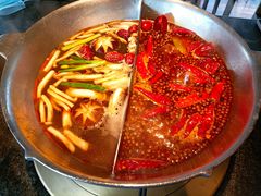 鸳鸯锅-湊湊火锅·茶憩(新中关购物中心店)