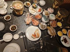 -半岛翡丽海鲜自助餐厅(观风亭店)