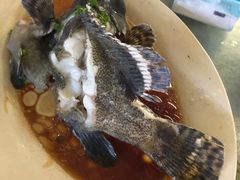 -四川小胡子海鲜(丁村万人海鲜广场店)