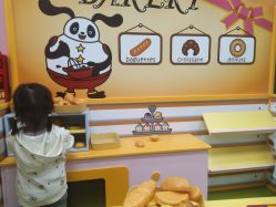 -莫莉幻想儿童乐园(郑州丹尼斯三天地店)