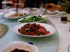 鬼马牛肉·清炒芦笋-和记小菜(东方店)