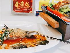 -沪华海鲜大酒楼(南汇店)