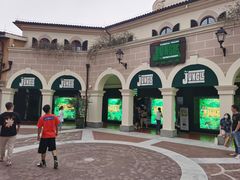 -佛罗伦萨小镇广佛名品奥特莱斯(疏港路店)