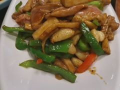 -赶海部落海鲜城(海阳路店)