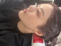 -镁连社·美联社