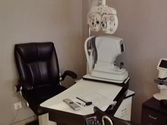 -瑞司视光眼镜·蔡司战略合作眼镜店(新街口店)