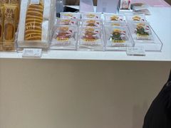 -好利来(上海长宁龙之梦店)