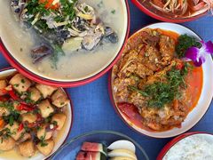 -拾光音乐餐酒吧(告庄星光夜市店)